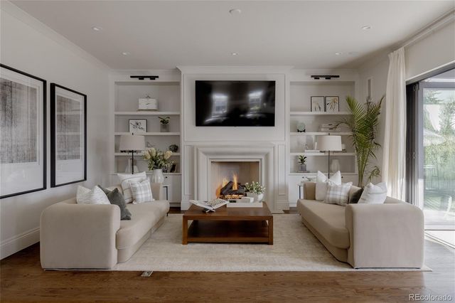 105 Southmoor Drive, Denver, CO 80220