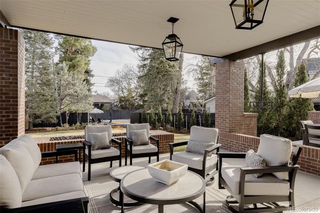 105 Southmoor Drive, Denver, CO 80220