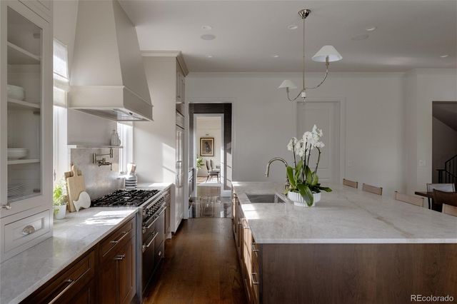 105 Southmoor Drive, Denver, CO 80220