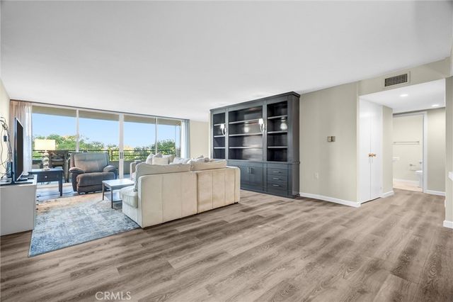 4337 Marina City Dr 141, Marina Del Rey, CA 90292