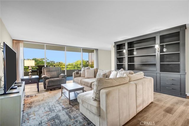 4337 Marina City Dr 141, Marina Del Rey, CA 90292