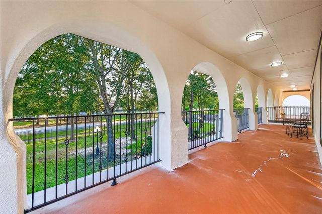 21832 Rayford Road, Humble, TX 77338