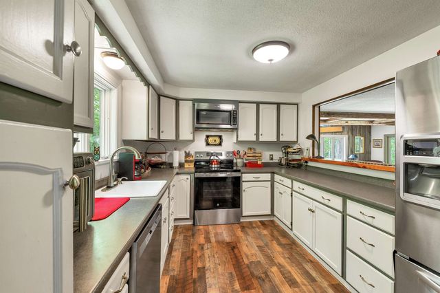 539 N Main Street, Wolfeboro, NH 03894