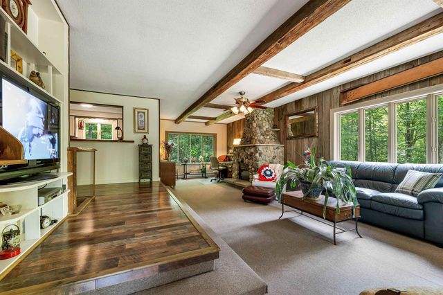 539 N Main Street, Wolfeboro, NH 03894