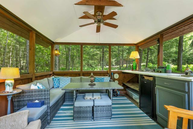 539 N Main Street, Wolfeboro, NH 03894