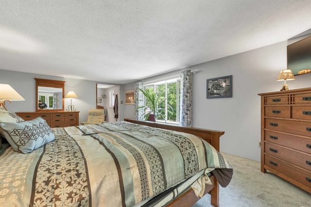 539 N Main Street, Wolfeboro, NH 03894