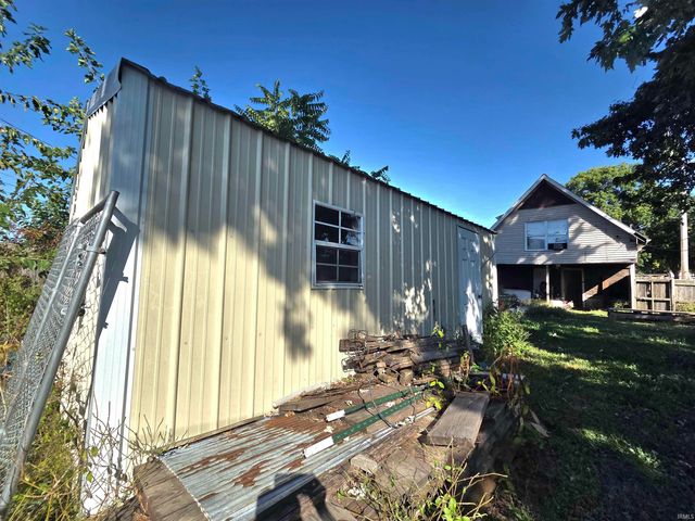 29 E Oregon Street, Evansville, IN 47711