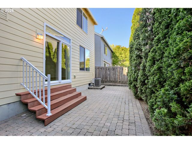 20878 Nw LONGBOW Ln, Beaverton, OR 97006