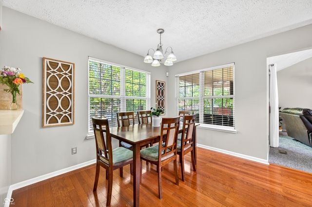 44 Ponsonby Court, Indianapolis, IN 46214