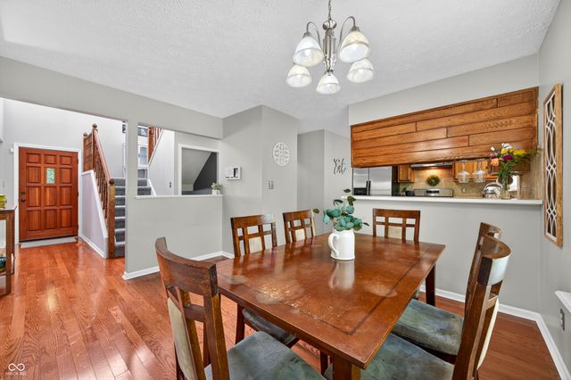 44 Ponsonby Court, Indianapolis, IN 46214