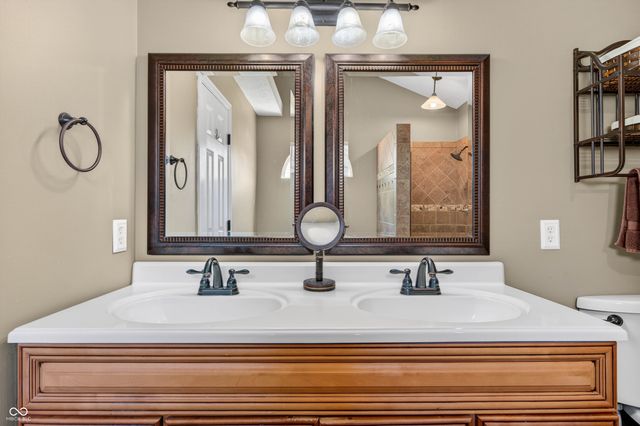 44 Ponsonby Court, Indianapolis, IN 46214