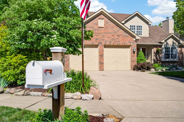 44 Ponsonby Court, Indianapolis, IN 46214