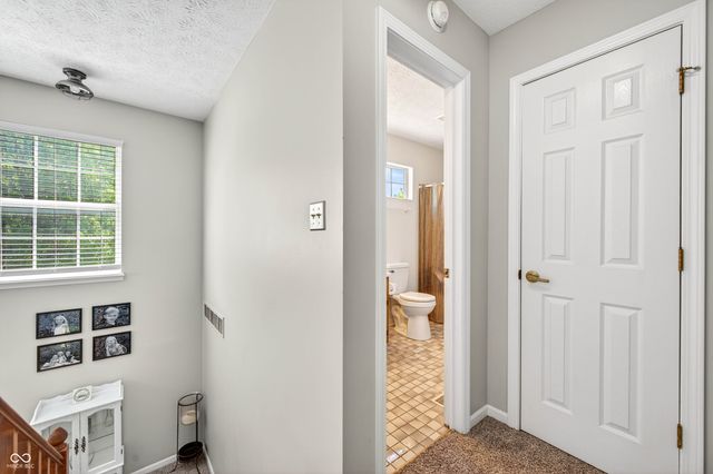 44 Ponsonby Court, Indianapolis, IN 46214