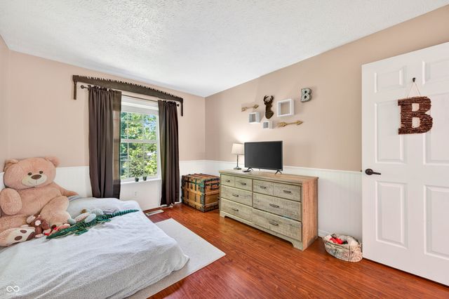 44 Ponsonby Court, Indianapolis, IN 46214