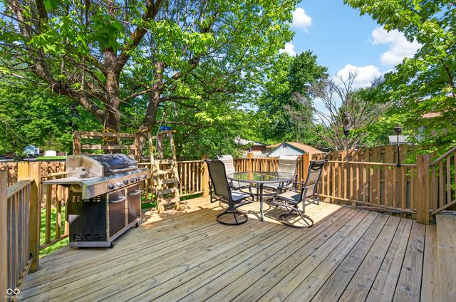 44 Ponsonby Court, Indianapolis, IN 46214