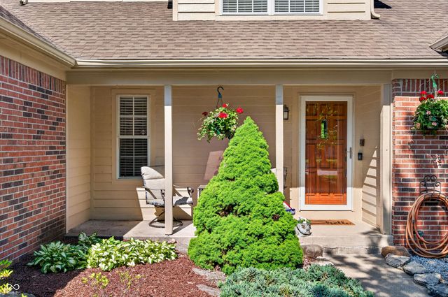 44 Ponsonby Court, Indianapolis, IN 46214