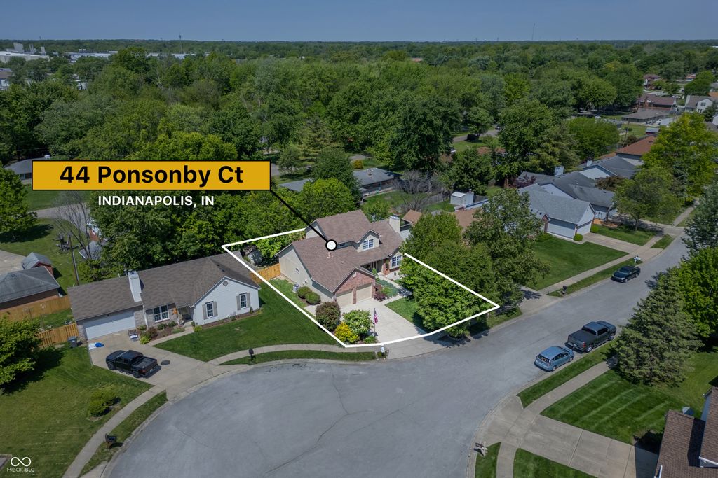 44 Ponsonby Court, Indianapolis, IN 46214