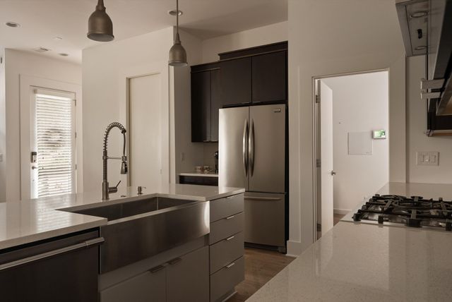 321 Garfield St, Nashville, TN 37208