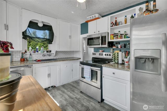 1242 Ridgeway Place E, Port Orchard, WA 98366