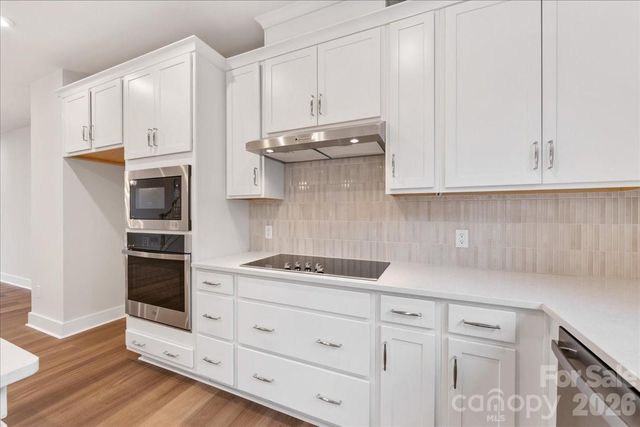 6016 Pivot Court, Charlotte, NC 28205