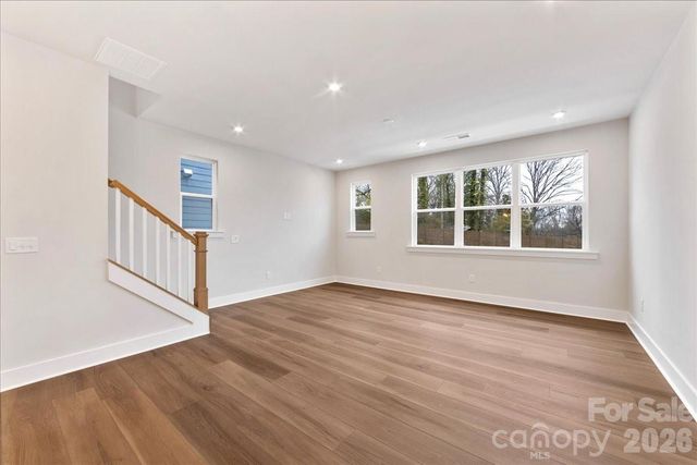 6016 Pivot Court, Charlotte, NC 28205