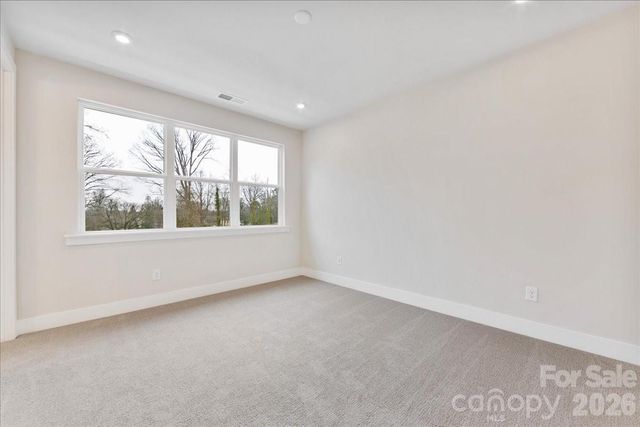 6016 Pivot Court, Charlotte, NC 28205