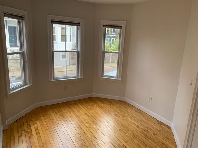 10 Hingham Street 1, Cambridge, MA 02138