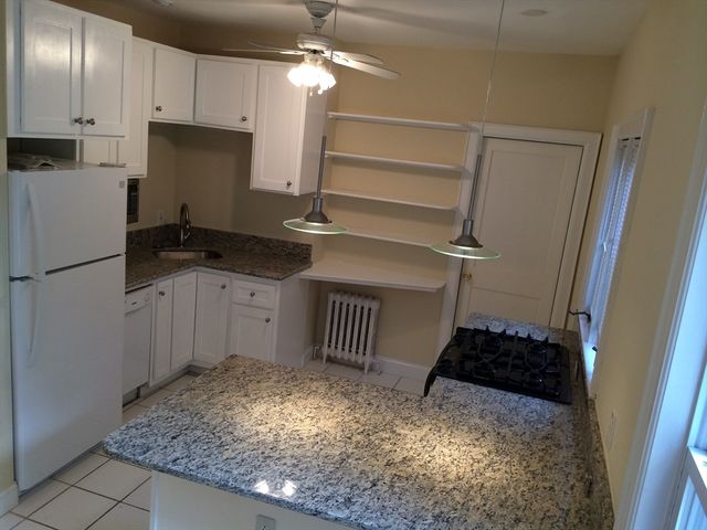 10 Hingham Street 1, Cambridge, MA 02138