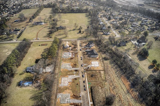 106 Centennial Lane, Columbia, TN 38401