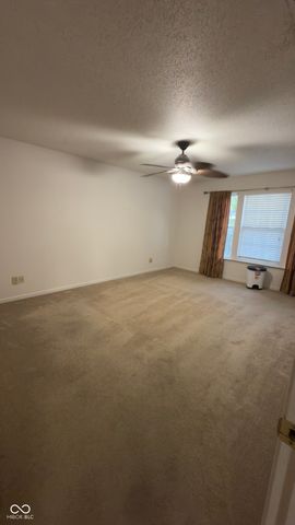 2992 Sentiment Lane, Greenwood, IN 46143