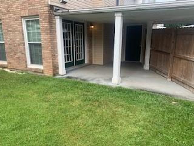6017 Sussex Drive, Mobile, AL 36608
