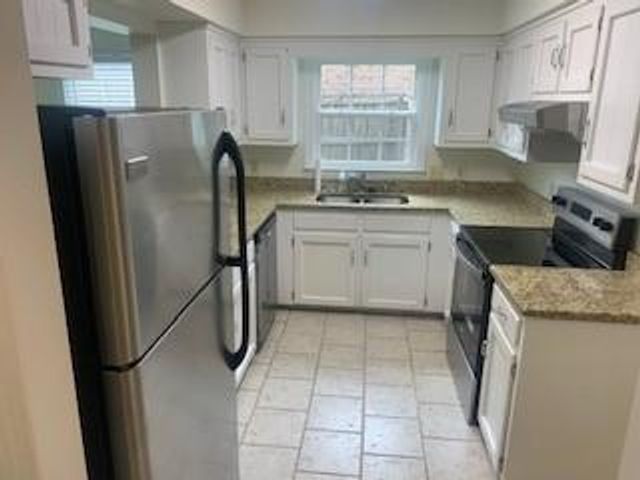 6017 Sussex Drive, Mobile, AL 36608