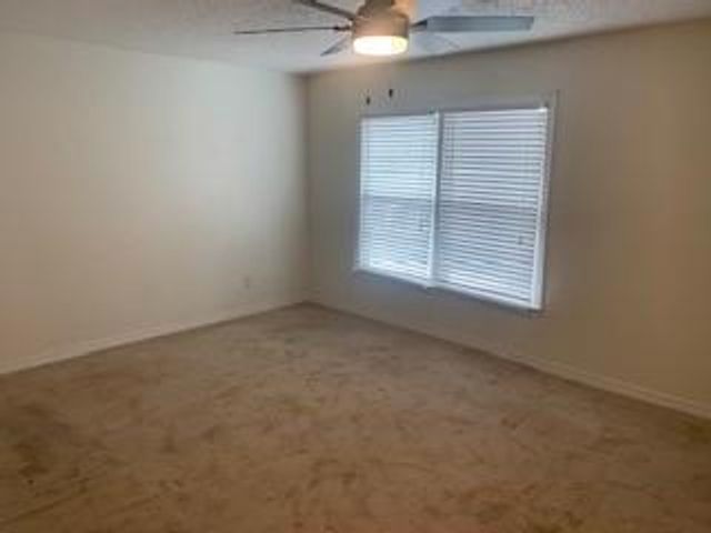 6017 Sussex Drive, Mobile, AL 36608
