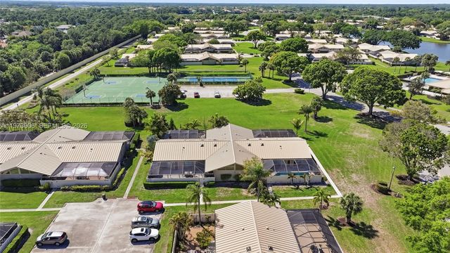 9564 Exbury Ct, Parkland, FL 33076