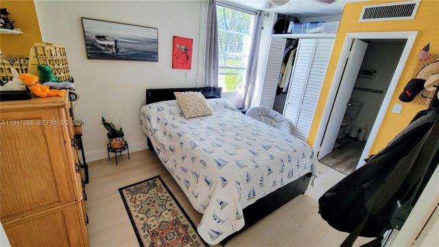 3101 N Country Club Drive 101, Aventura, FL 33180