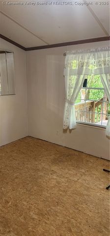 638 Hughart Drive, Charleston, WV 25320