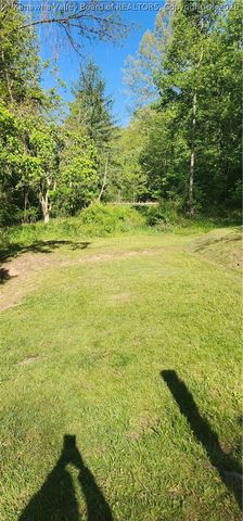 638 Hughart Drive, Charleston, WV 25320