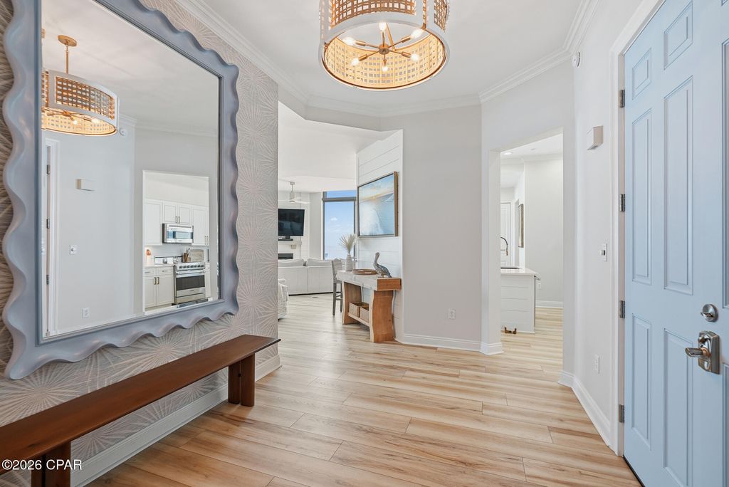 Image 3 of property listing at 6422 W U.S. 98 1505, Panama City Beach, FL 32407