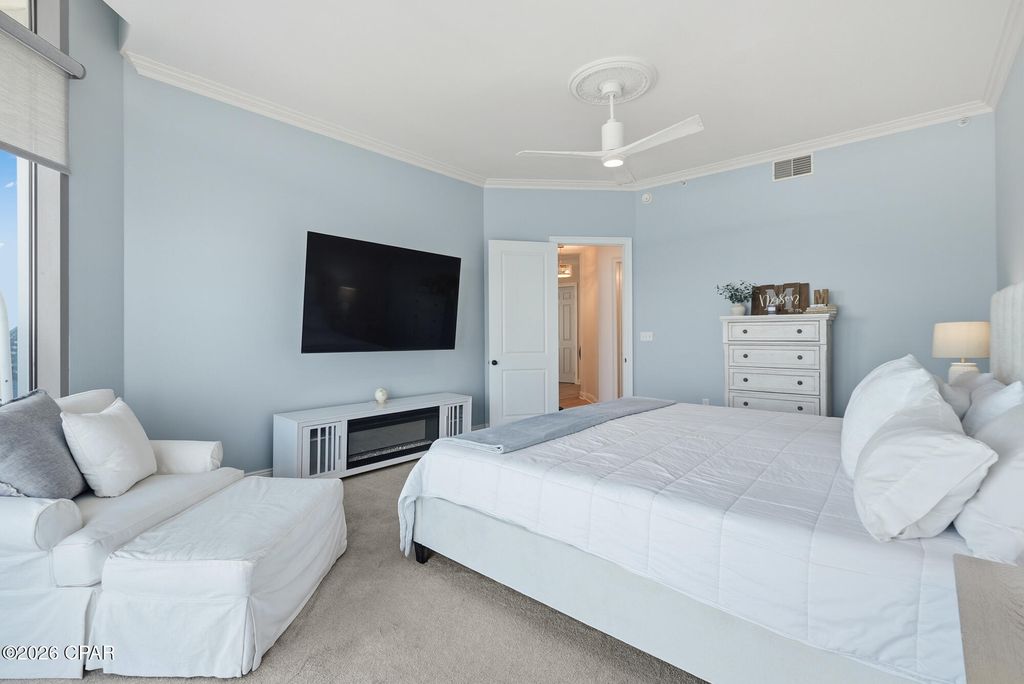 Image 34 of property listing at 6422 W U.S. 98 1505, Panama City Beach, FL 32407