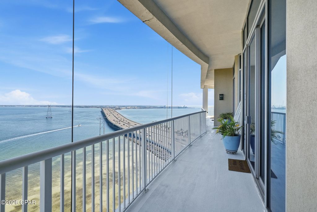 Image 46 of property listing at 6422 W U.S. 98 1505, Panama City Beach, FL 32407