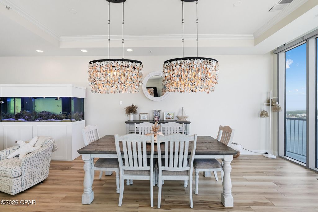 Image 5 of property listing at 6422 W U.S. 98 1505, Panama City Beach, FL 32407