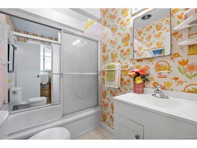 385 S Kearney St, Denver, CO 80224