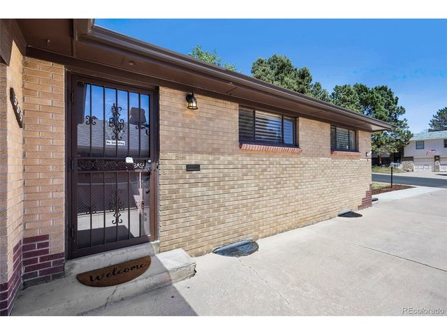385 S Kearney St, Denver, CO 80224