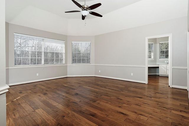 71 Ivory Moon Place, The Woodlands, TX 77381