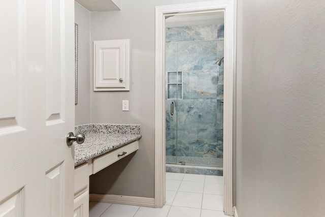 71 Ivory Moon Place, The Woodlands, TX 77381