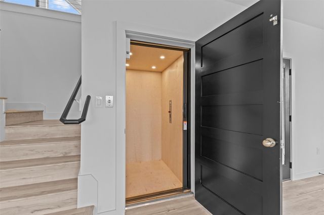 11005 Beach RD, Leander, TX 78641