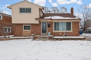 31015 Mackenzie Drive, Westland, MI 48185