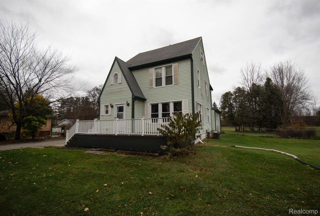 4355 LAPEER Road, Burton, MI 48509
