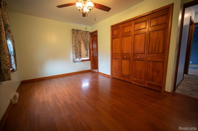 4355 LAPEER Road, Burton, MI 48509