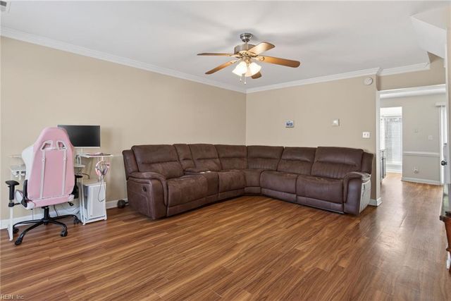 305 Derby RN, Yorktown, VA 23693